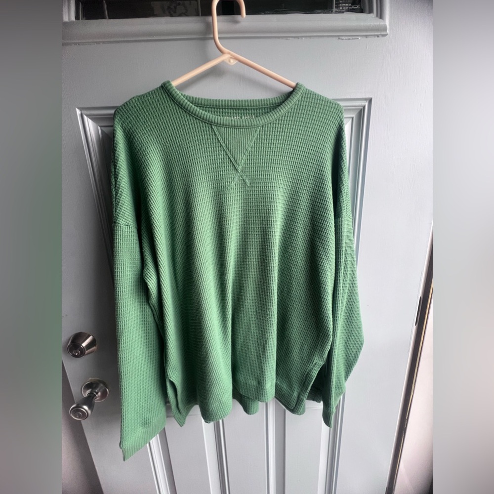 American Eagle Sweater.